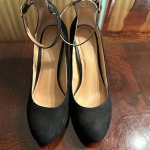 Kaari Blue Black Suede Pumps with ankle strap